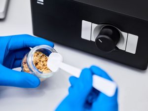 Servicio de medidas de aw a terceros de LabFerrer